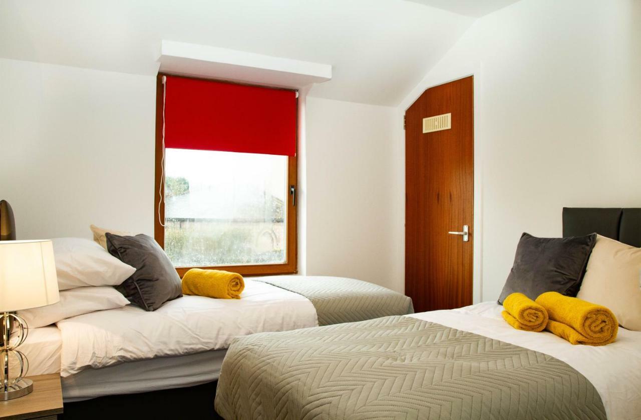 Carvetii - Kings House - 20Mins To Edinburgh Apartment อินเวอร์คีทิง ภายนอก รูปภาพ